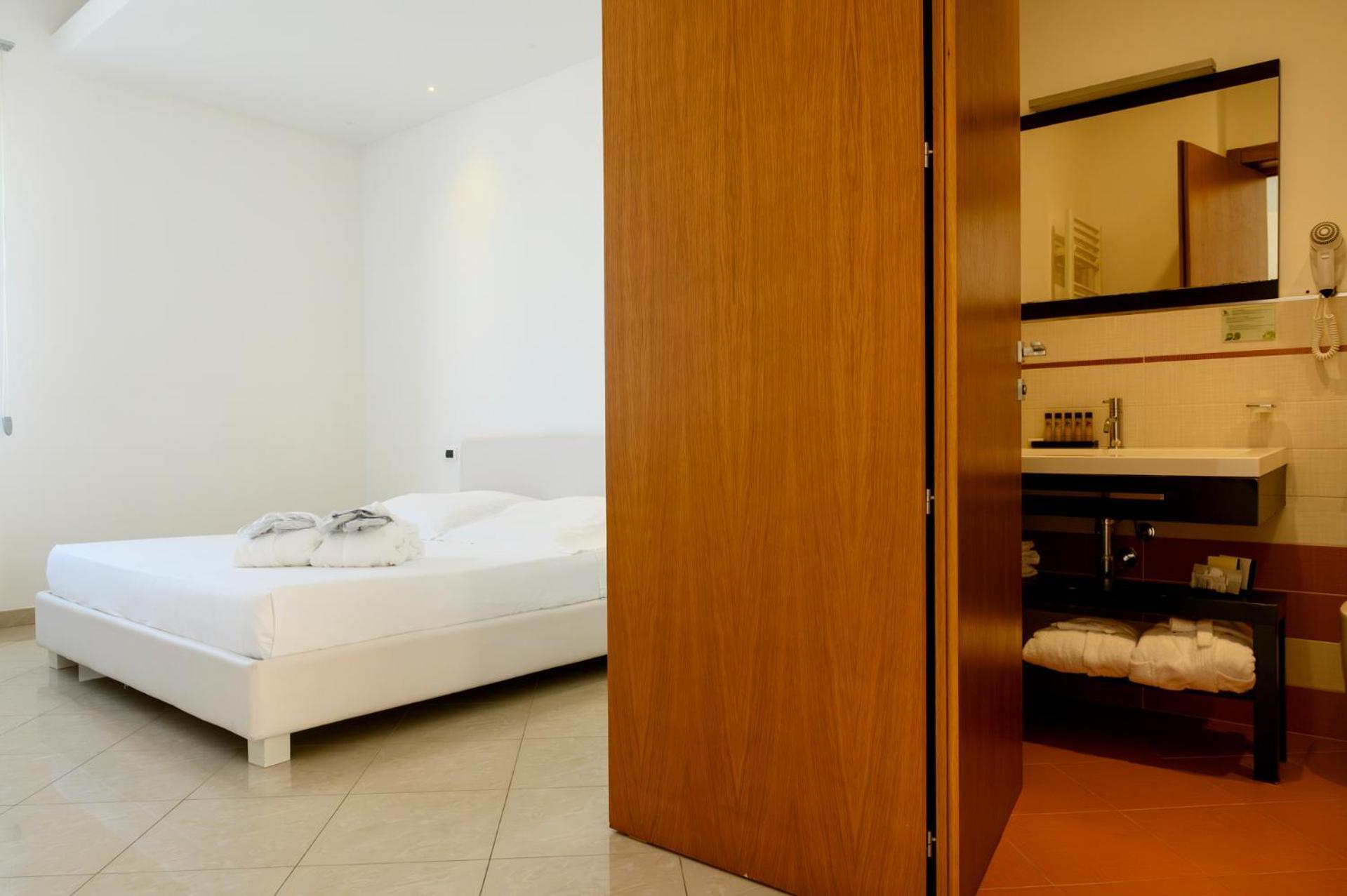 Pietre Nere Resort & Spa Modica Exterior photo